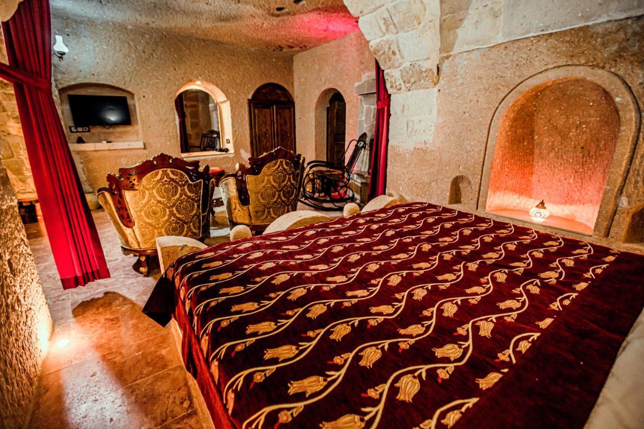 Oread Cave Suites Юргюп Екстериор снимка
