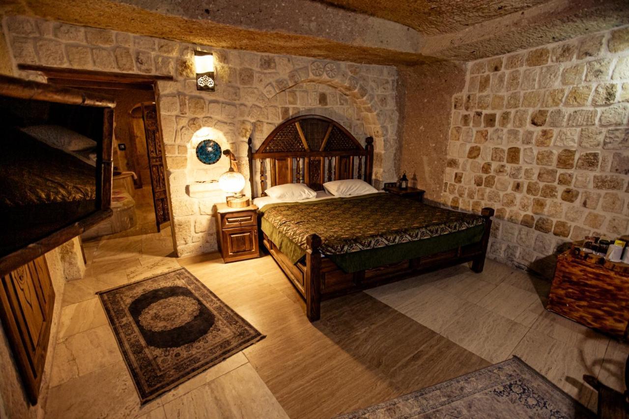 Oread Cave Suites Юргюп Екстериор снимка
