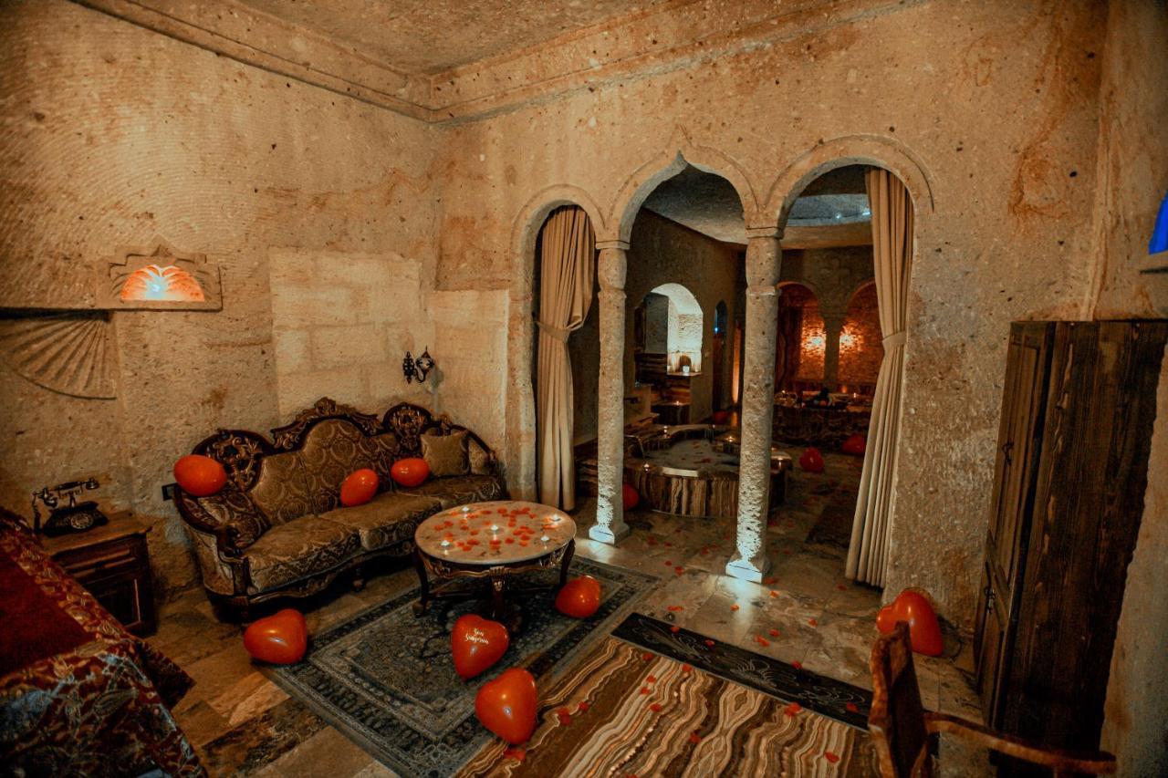 Oread Cave Suites Юргюп Екстериор снимка