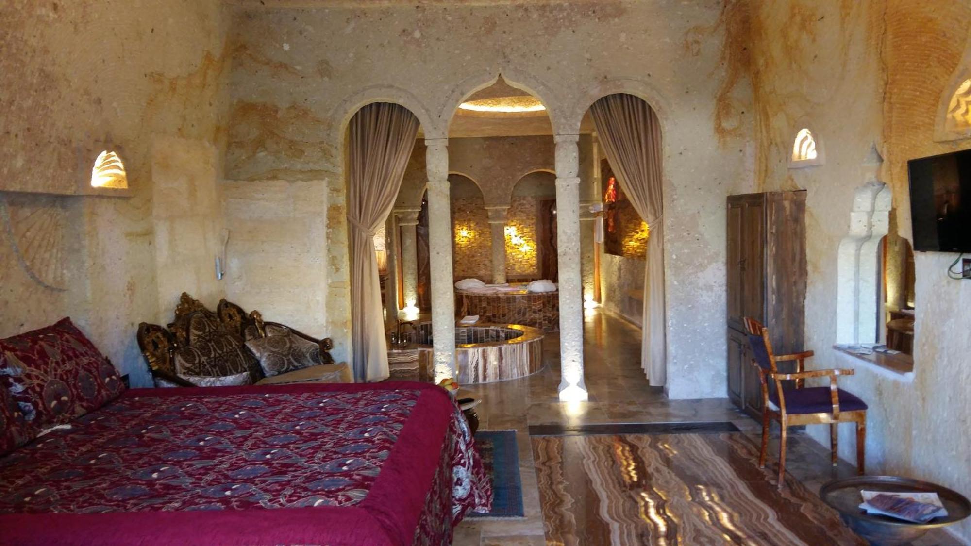 Oread Cave Suites Юргюп Стая снимка
